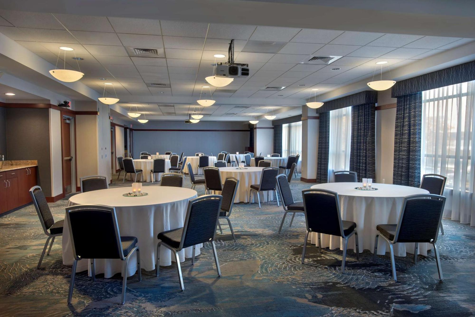 Hilton Garden Medical Center Hotel 3*